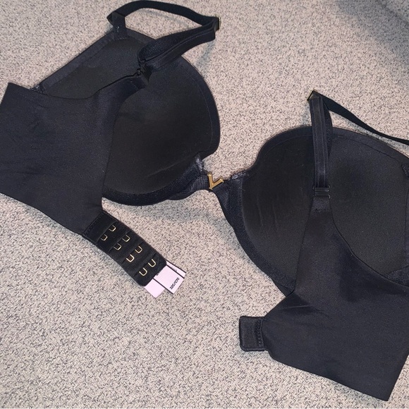 Victorias Secret Push Up Bra - Picture 6 of 10
